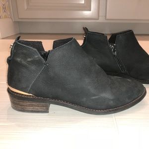 Steve Madden Booties